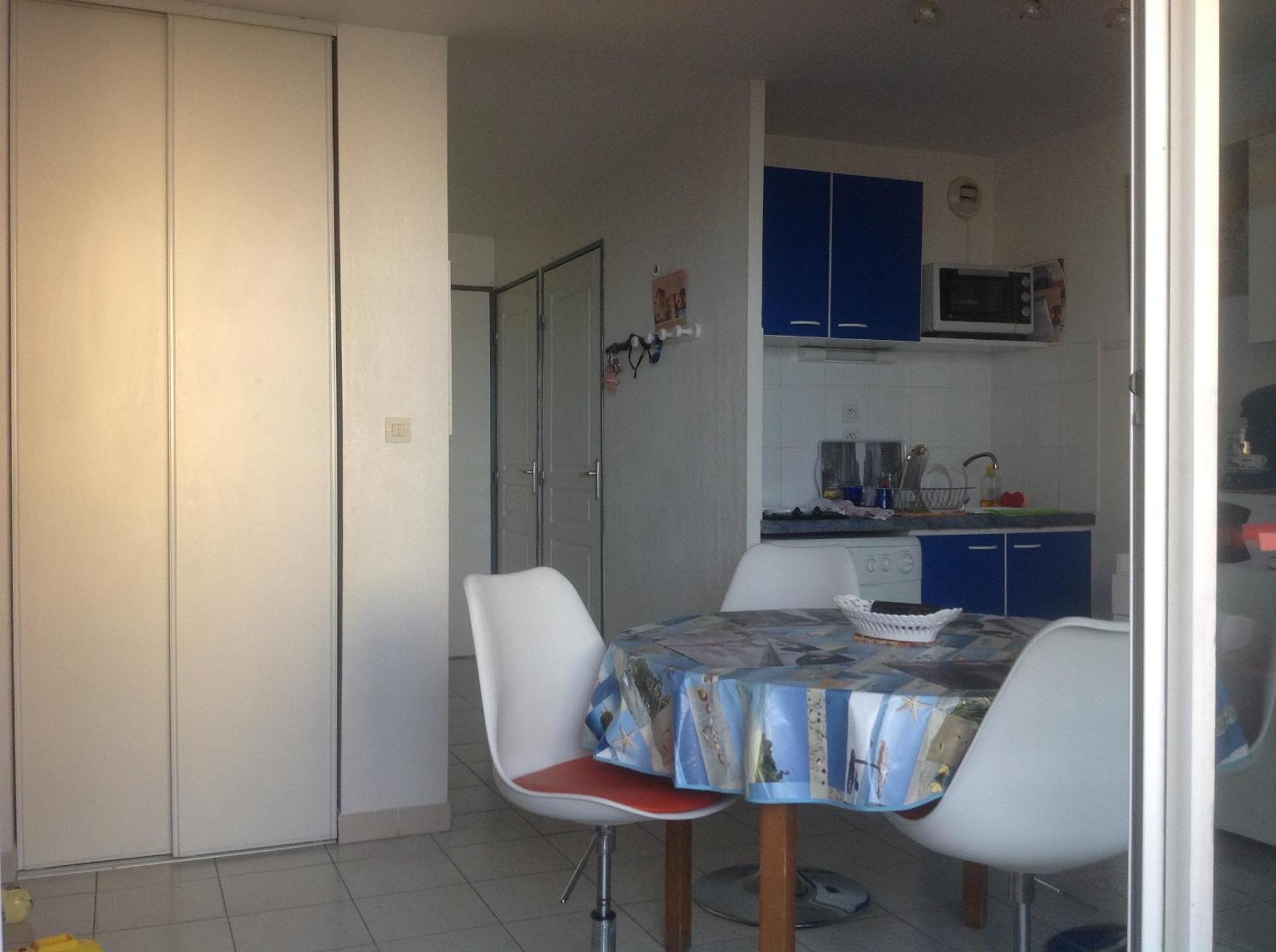 Résidence Cap Horn ,13 Ter Avenue Des élysées * Valras-Plage